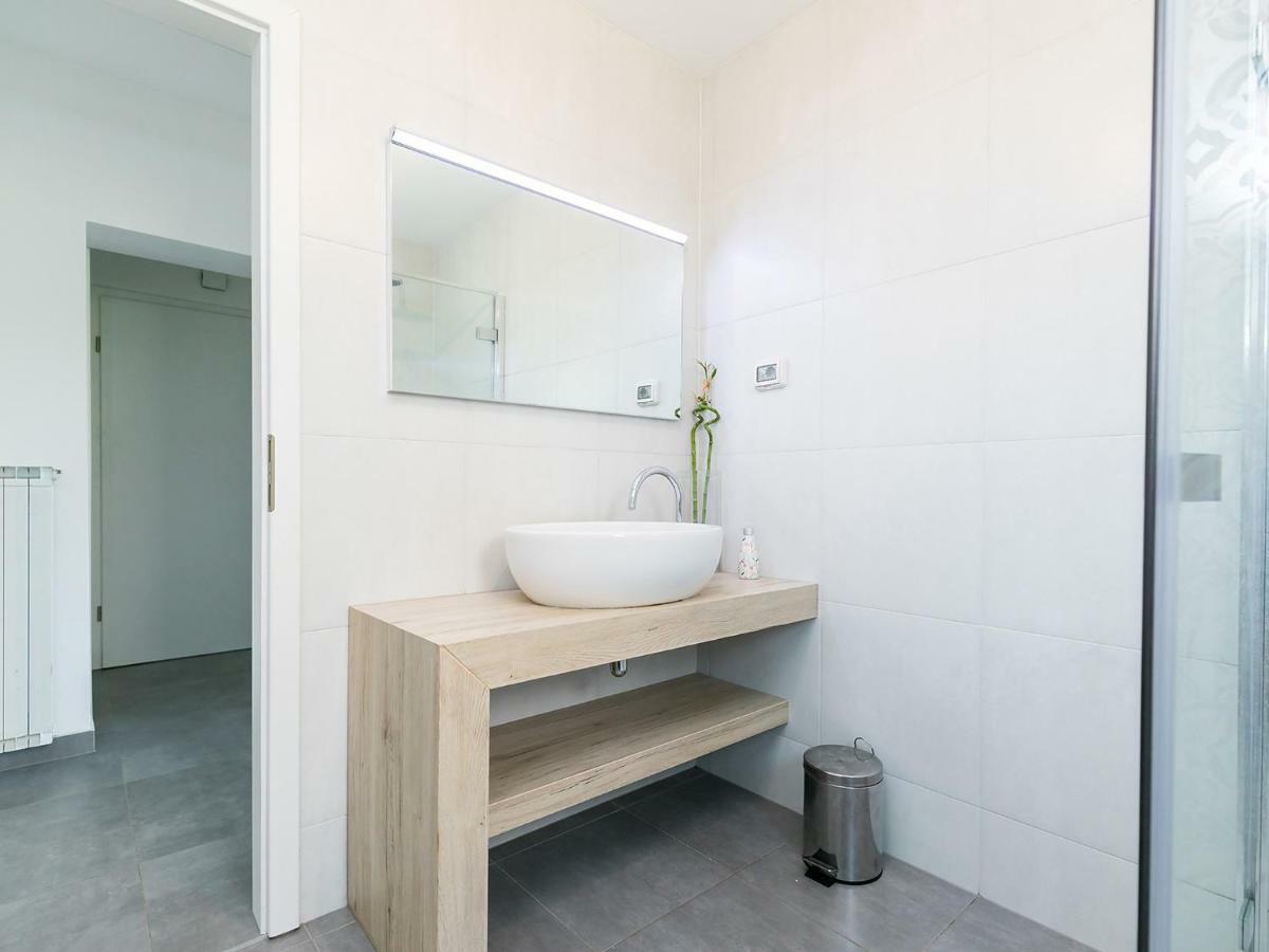 Oliver Art Apartment โปเรช ภายนอก รูปภาพ