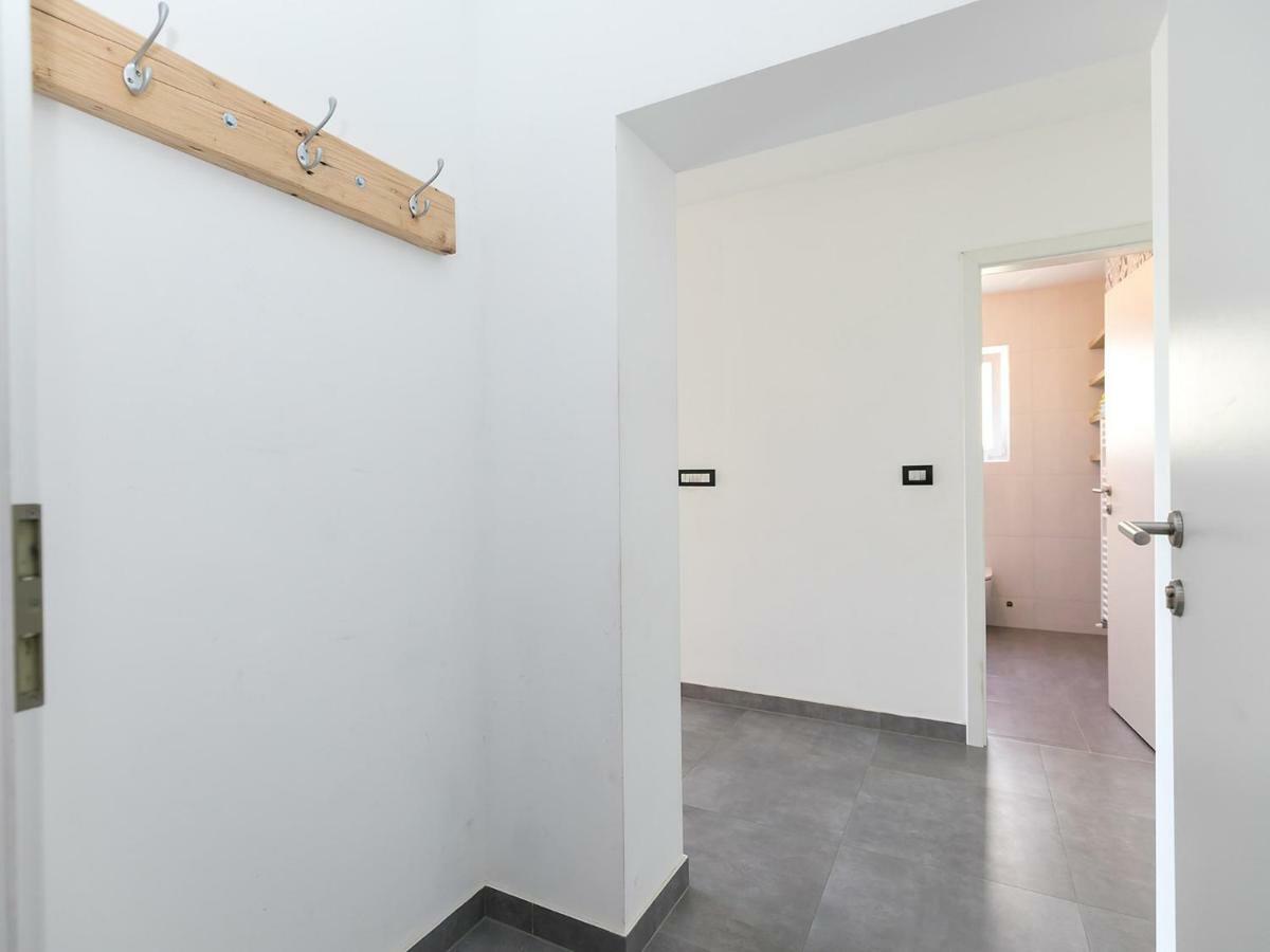 Oliver Art Apartment โปเรช ภายนอก รูปภาพ